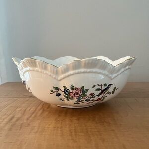 Aynsley Pembroke Scalloped Serving Bowl Bone China England